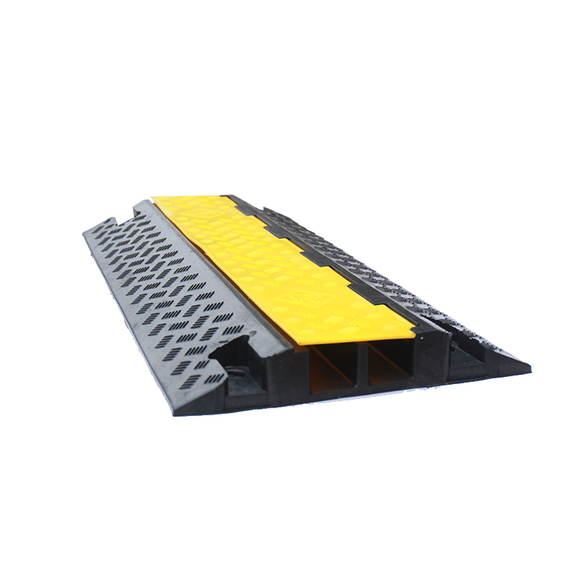 Protezione per tubo flessibile in gomma per pavimenti di alta qualità per esterni
